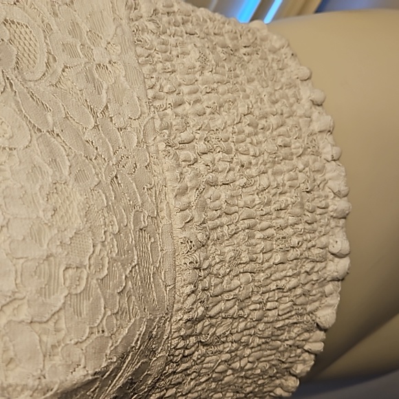 Torrid White Lace Square Neck Crop Top - Picture 2 of 9